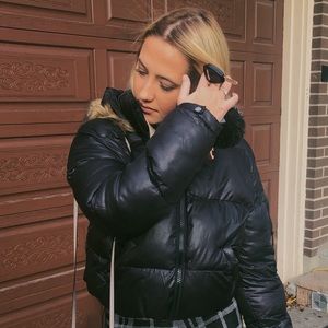 Meet your Posher, Hannah